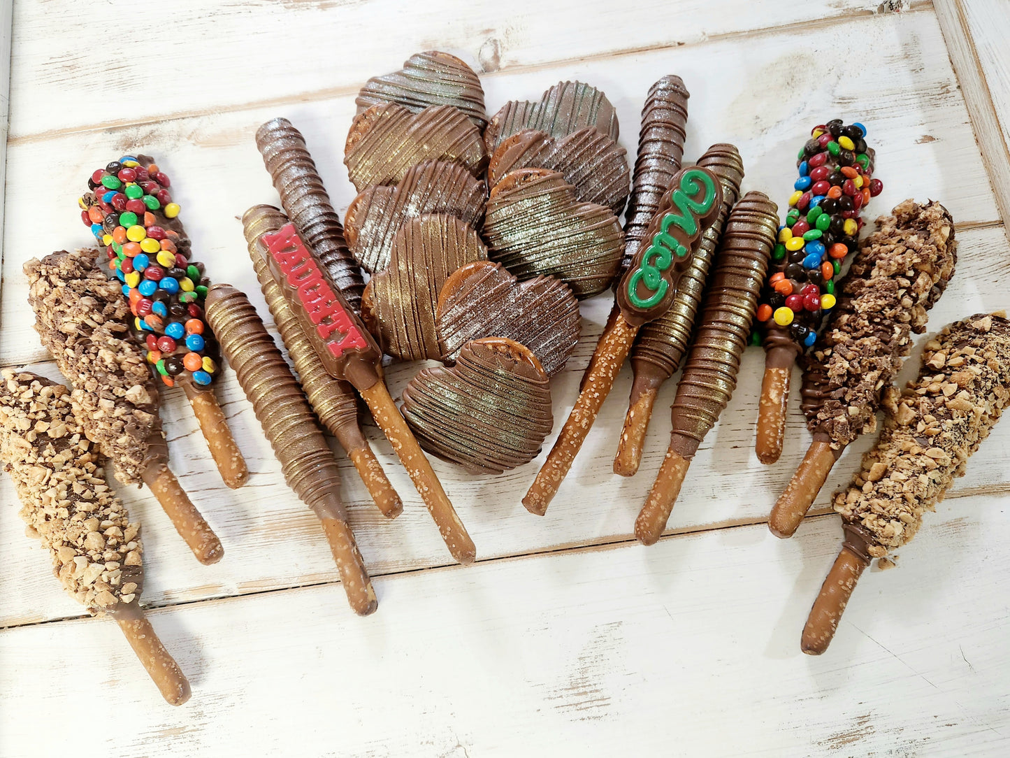 Christmas Caramel Covered Chocolate Dipped Pretzels